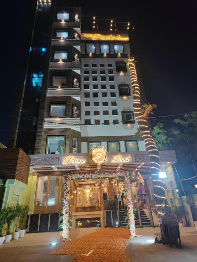 Prime Land Hotell Varanasi Eksteriør bilde