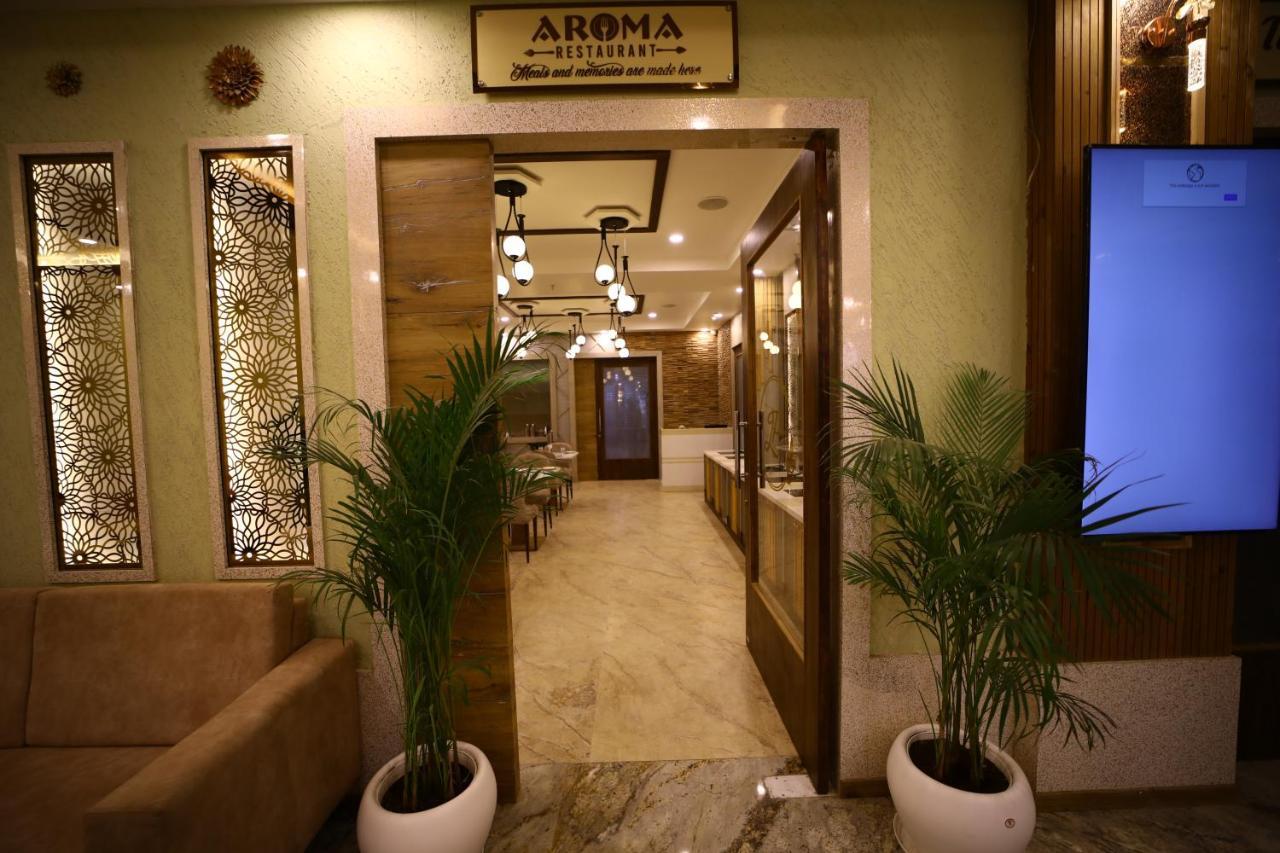Prime Land Hotell Varanasi Eksteriør bilde