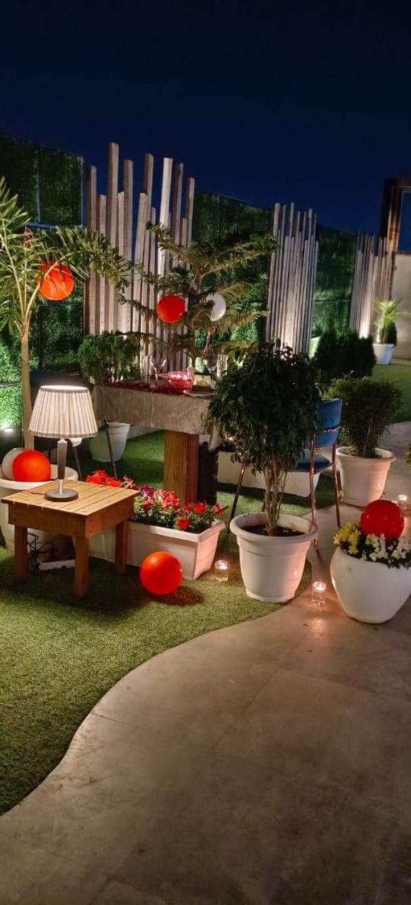 Prime Land Hotell Varanasi Eksteriør bilde